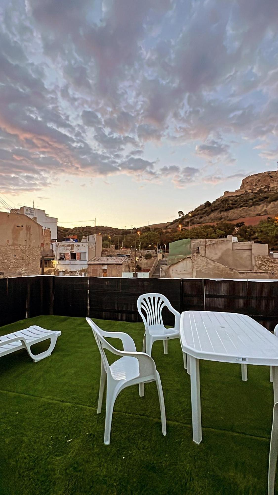 Casa Del Castillo Alicante Exterior photo